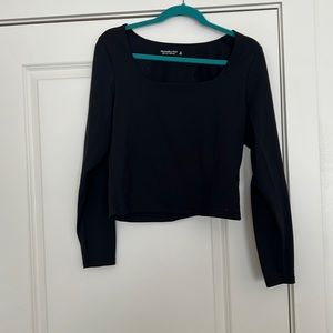 Black Long Sleeve Abercombie & Fitch Cropped Top